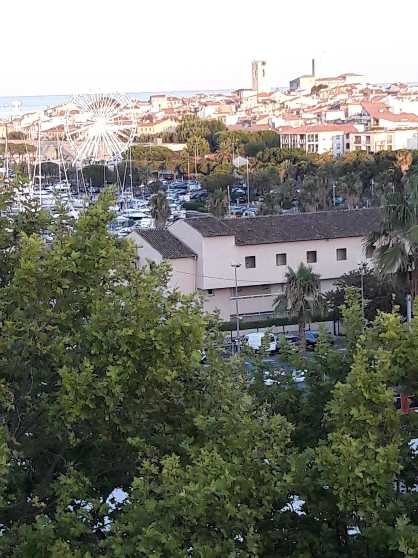 Hotel Le Collier Antibes Exterior photo