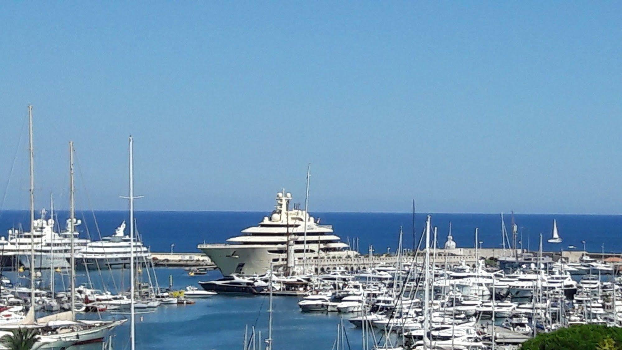 Hotel Le Collier Antibes Exterior photo